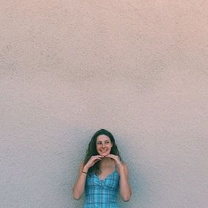 Meet your Posher, Eva